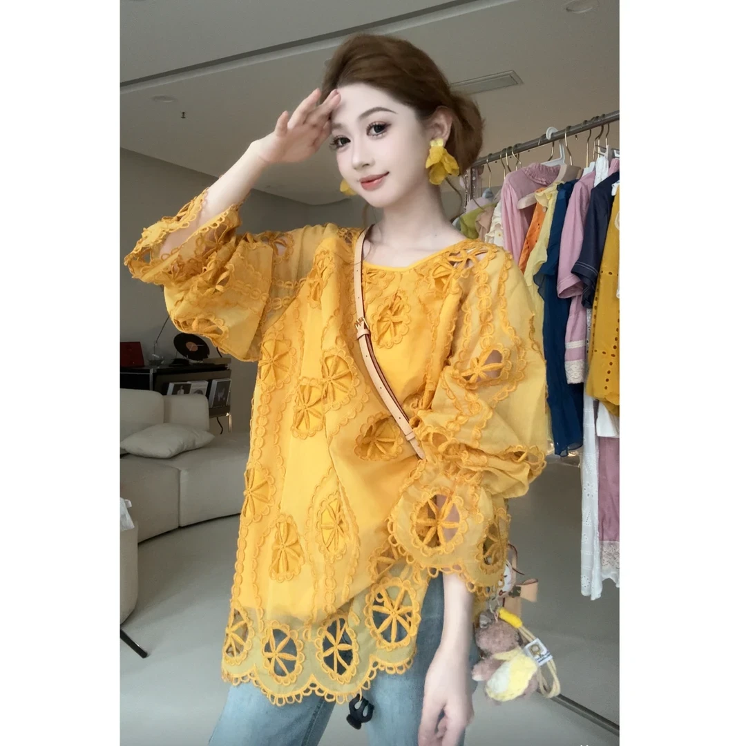 夏季新款法式小清新镂空花朵波浪边花瓣袖韩版娃娃款蕾丝衫佳丽斯