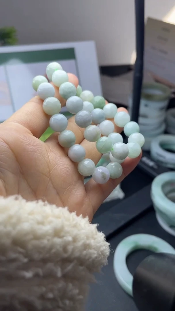 未镶嵌手链翡翠10卡圆珠手串/多样性发一件