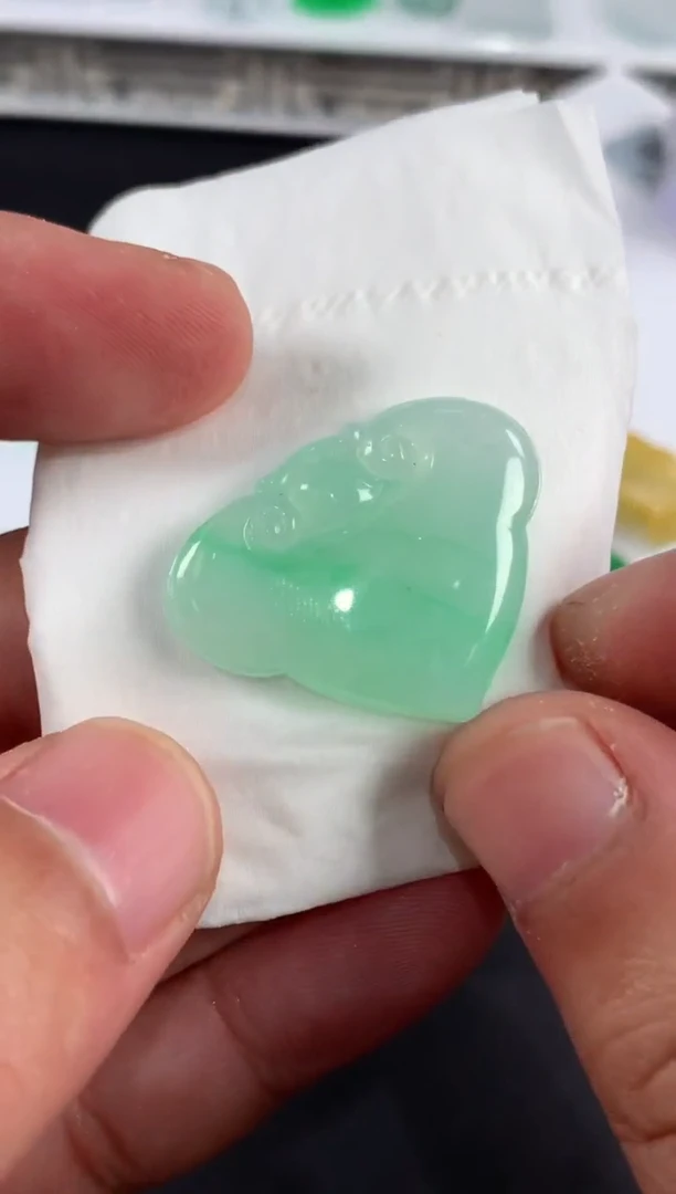 未镶嵌定制翡翠E****）翡翠