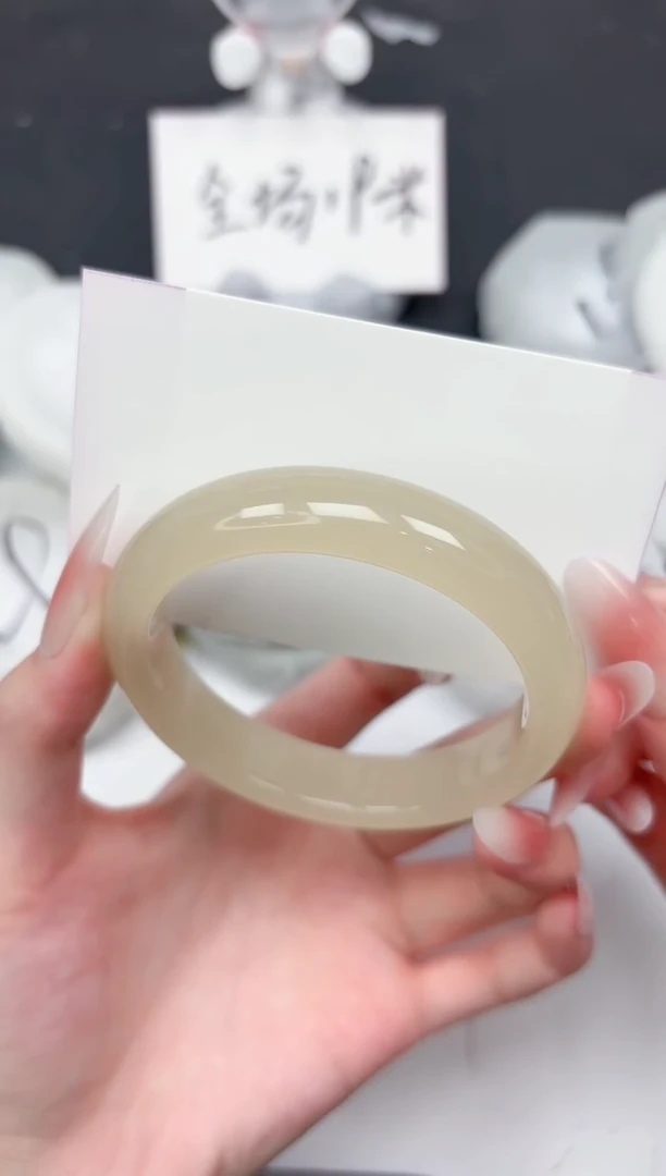 未镶嵌手镯石英质玉202-58