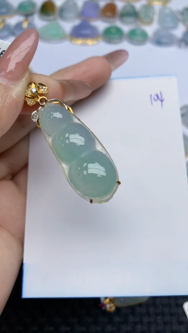 【闪购商品】翡翠颈饰18K金镶嵌天然A货翡翠 105