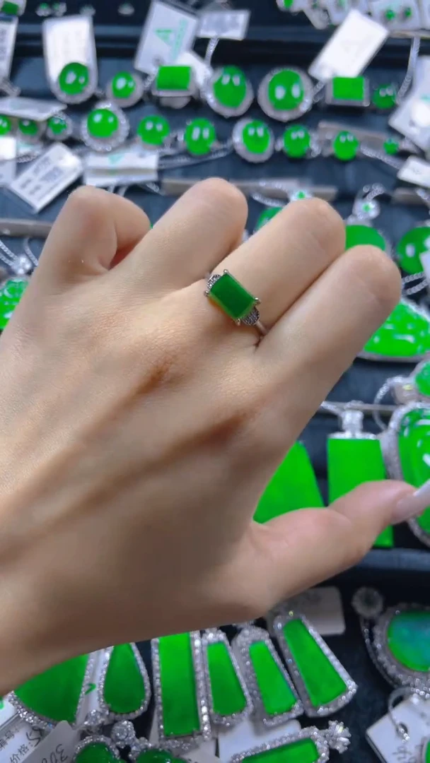 银S925镶嵌戒指翡翠11