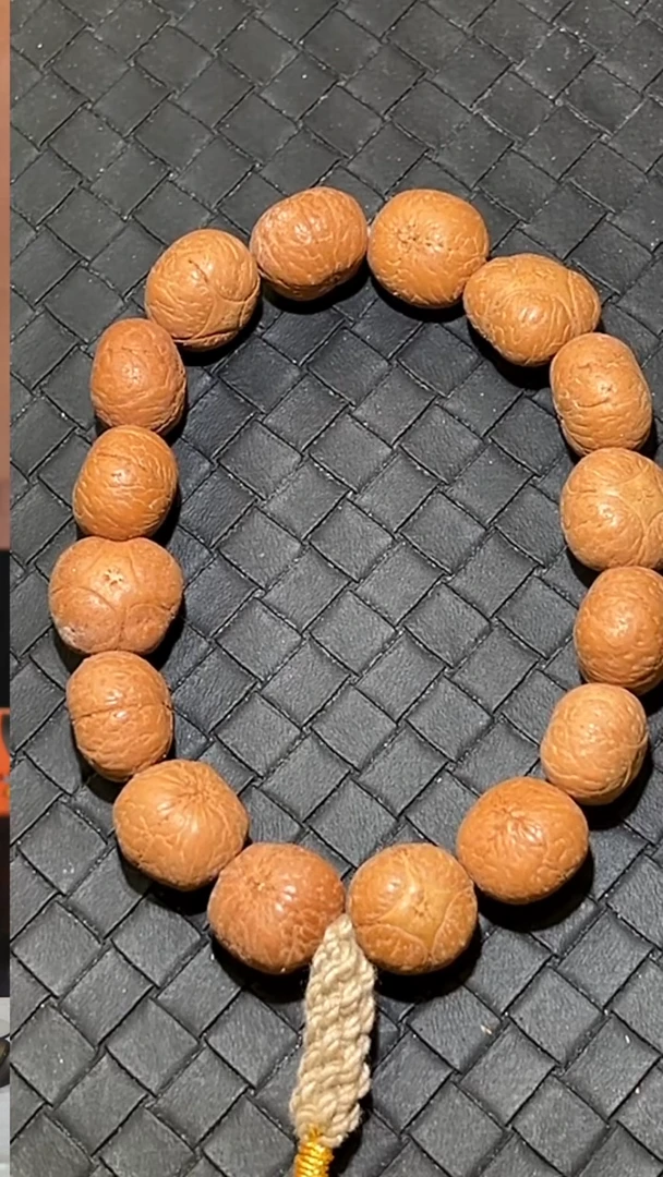 吊坠凤眼菩提1811-2503 麒麟眼约14-16mm