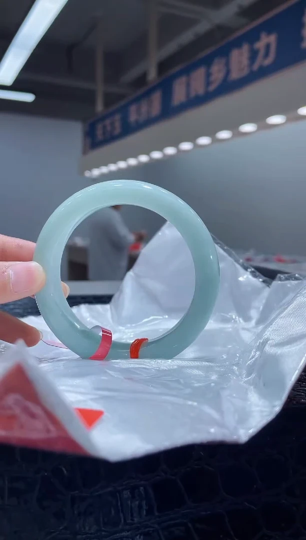 未镶嵌手镯翡翠手镯21