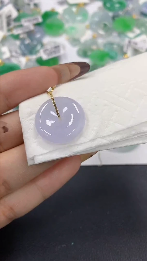 颈饰18K金镶嵌翡翠a货假一赔三支持复检百元上9元证书费自理