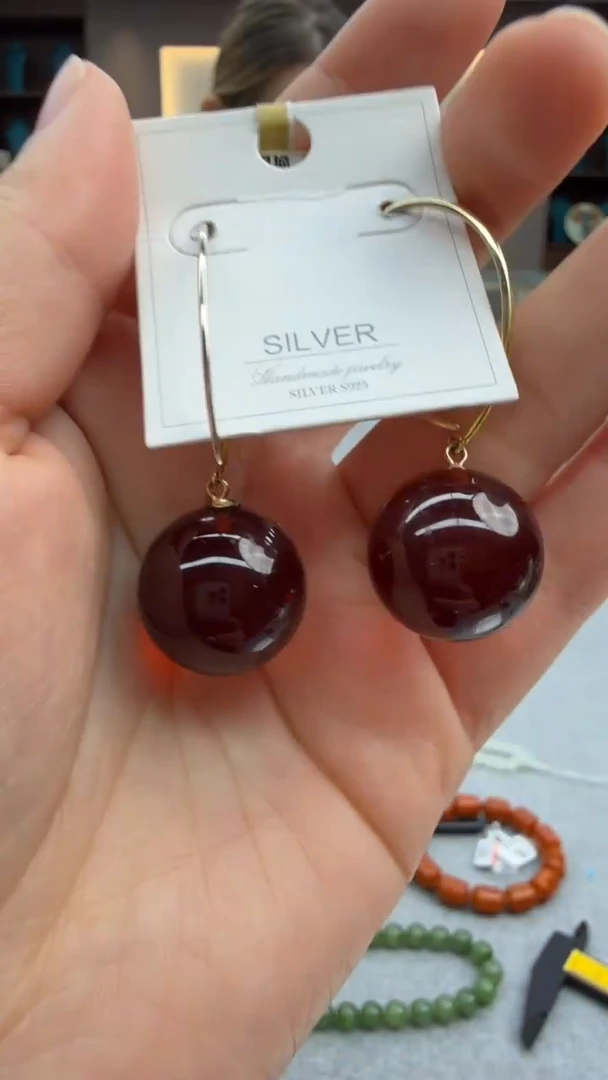 琥珀未镶嵌耳饰62秒拍号 假一罚三