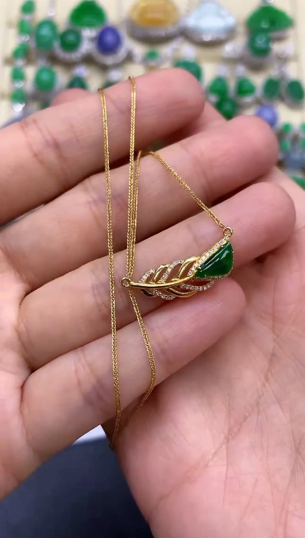 颈饰18K金镶嵌翡翠163-中国好珍宝