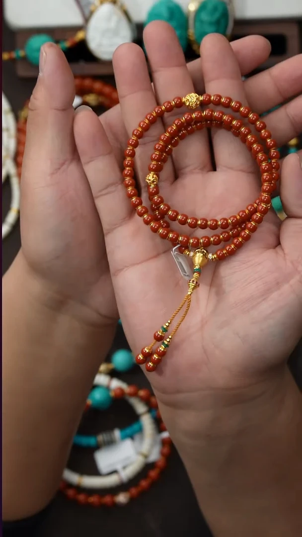 未镶嵌脖挂南红玛瑙力****司南红脖挂