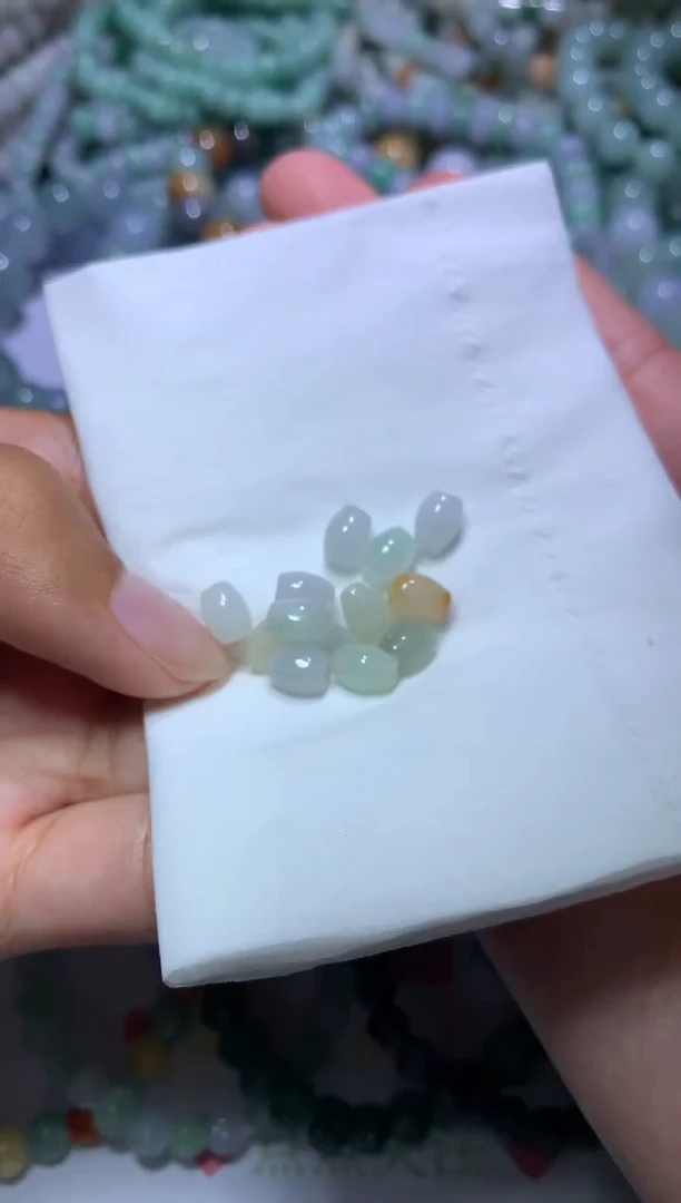 翡翠挂件未镶嵌MJX049735