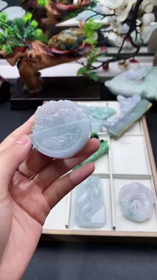 颈饰未镶嵌翡翠天然缅甸A货翡翠