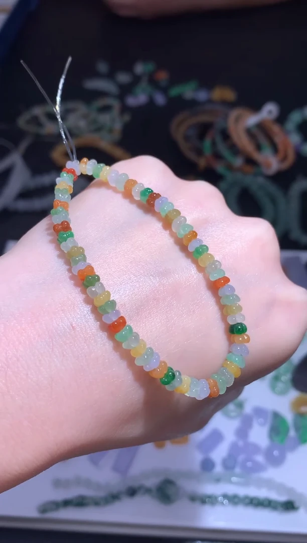 未镶嵌定制翡翠桂花手串