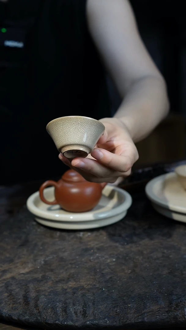 不*潮州手工原矿砂铫壶一斤蜜兰