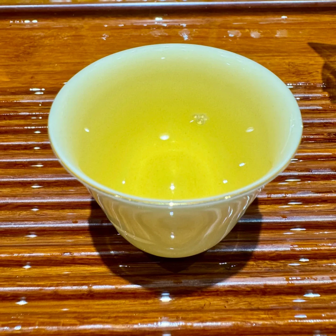 【冰岛龙珠】生茶龙珠