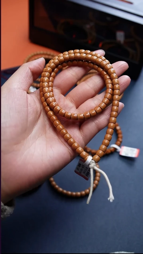 手串橄榄核清水直切脖挂0.62清雅