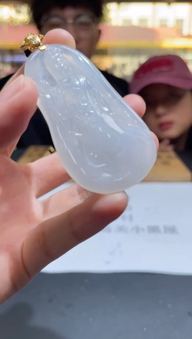 【闪购商品】翡翠颈饰18K金镶嵌缅甸A货翡翠