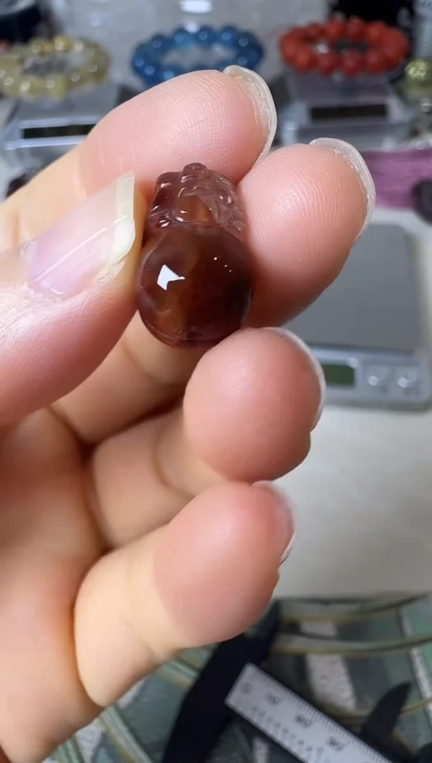 颈饰未镶嵌水晶矿坑2