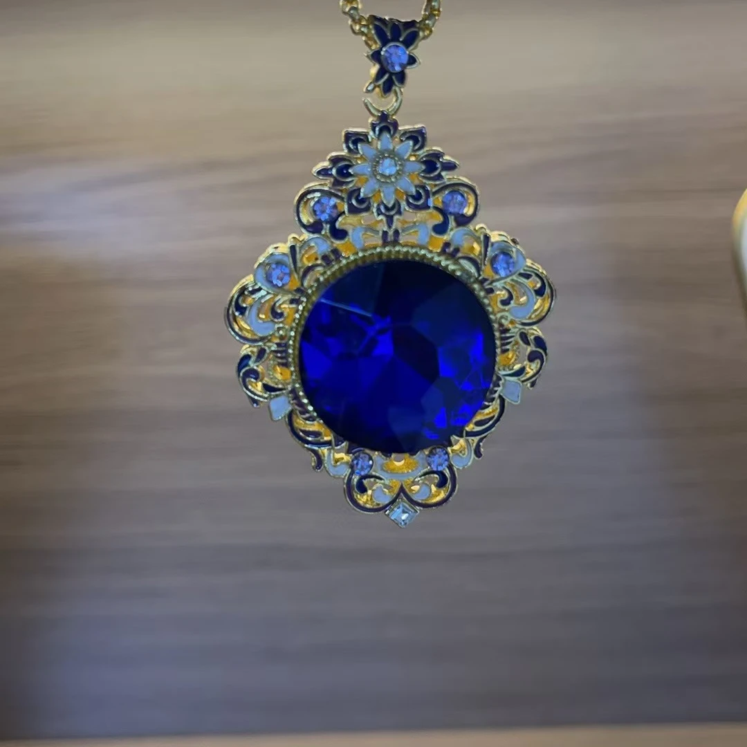 锆石吊坠 斯丽兰卡皇家蓝吊坠