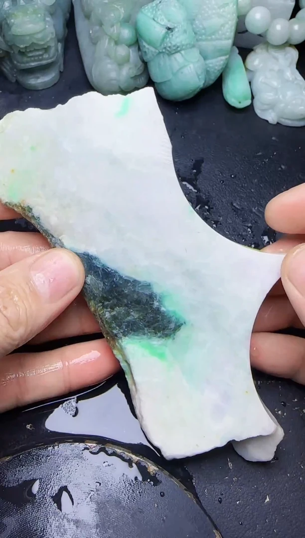 颈饰未镶嵌翡翠009