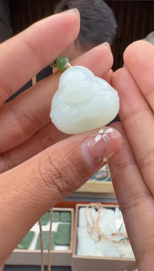 【闪购商品】和田玉114未镶嵌1.25冯总