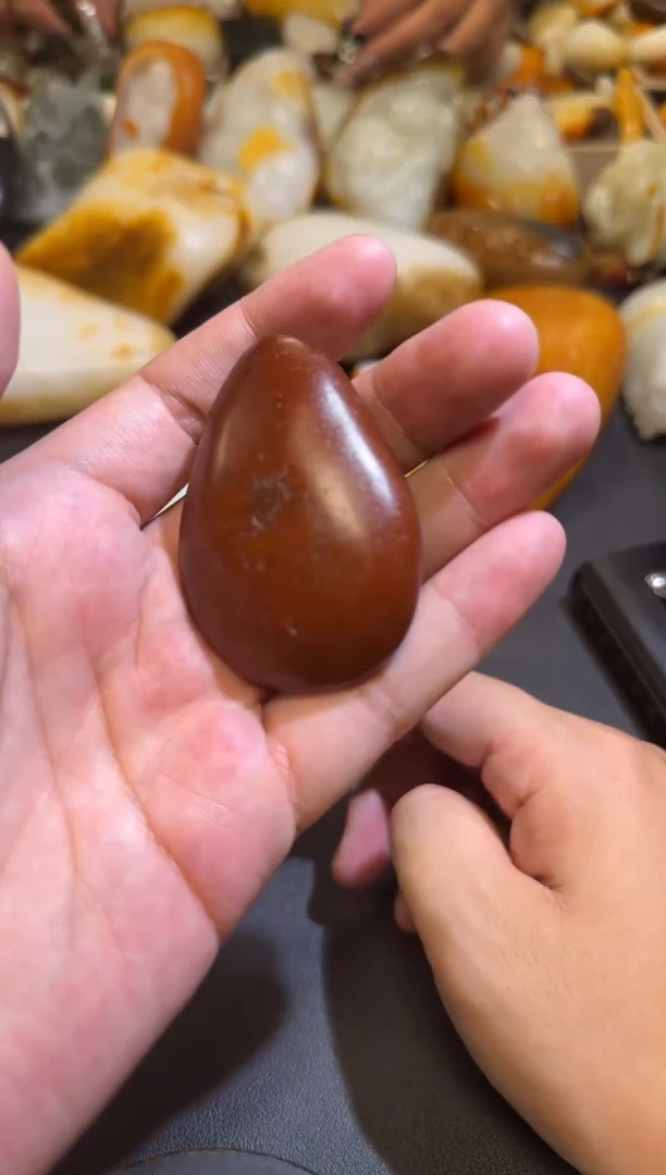 和田玉未镶嵌颈饰1