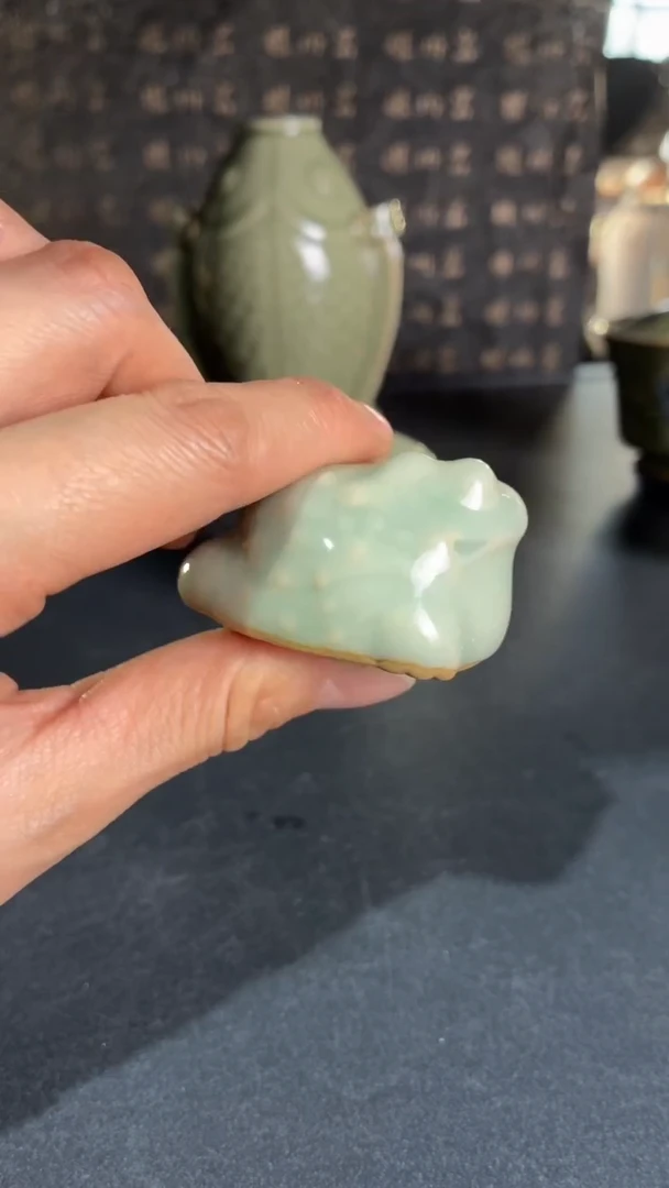 耀州窑仰山金蝉