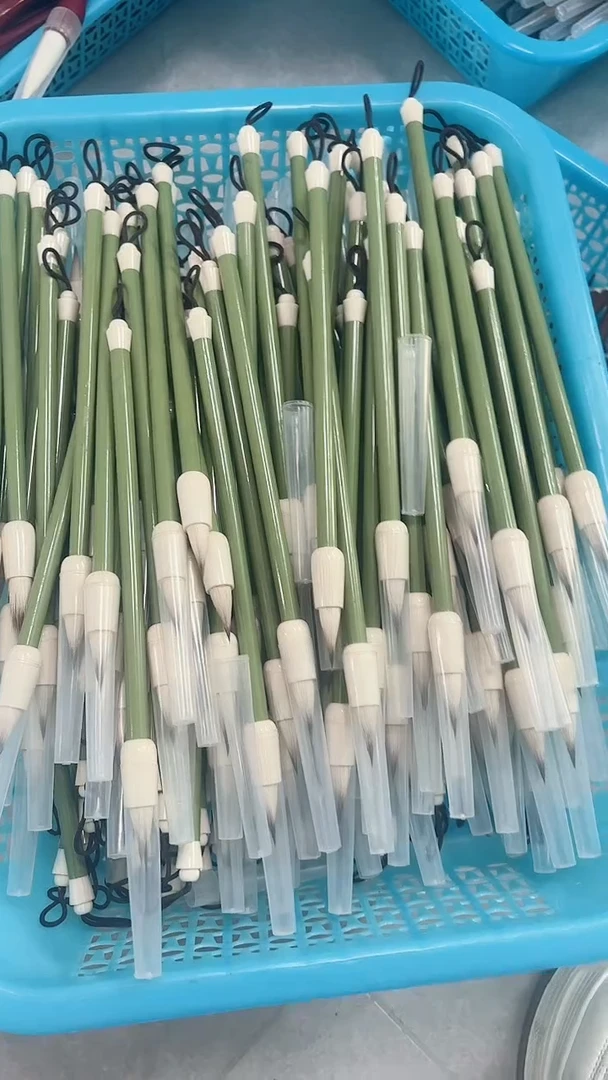 出锋2.2的鸡距笔19.9元2支