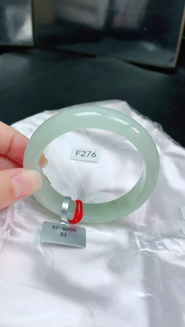 翡翠手镯未镶嵌缅甸天然A货手镯