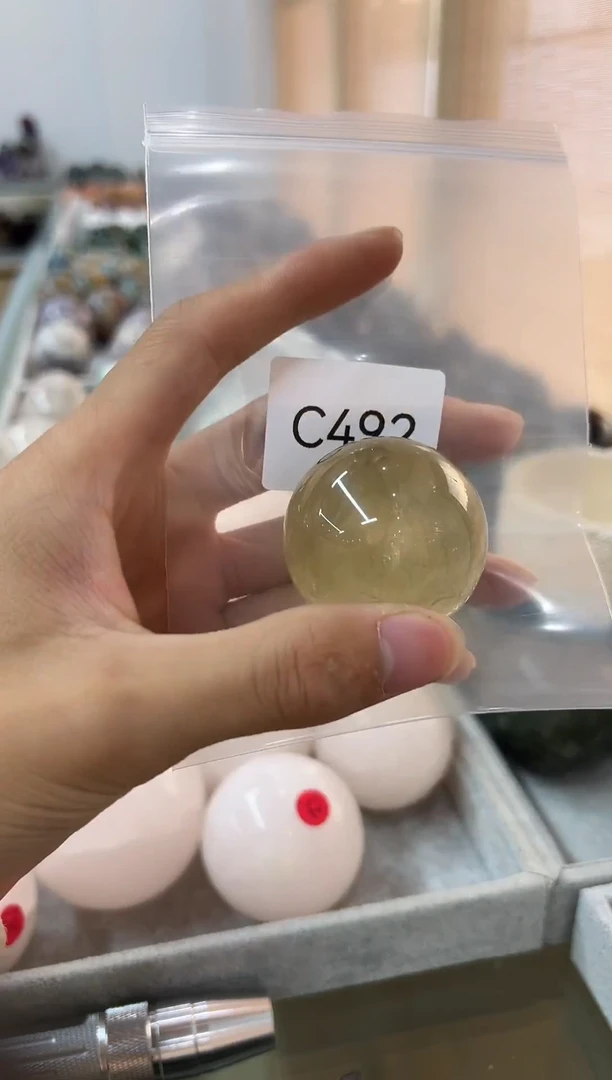 未镶嵌珠宝半成品水晶C492 约4.2cm