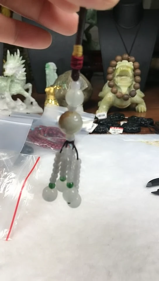 翡翠挂件未镶嵌挂件