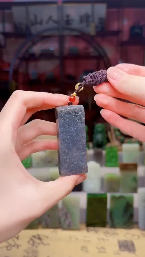 未镶嵌和田玉挂件9