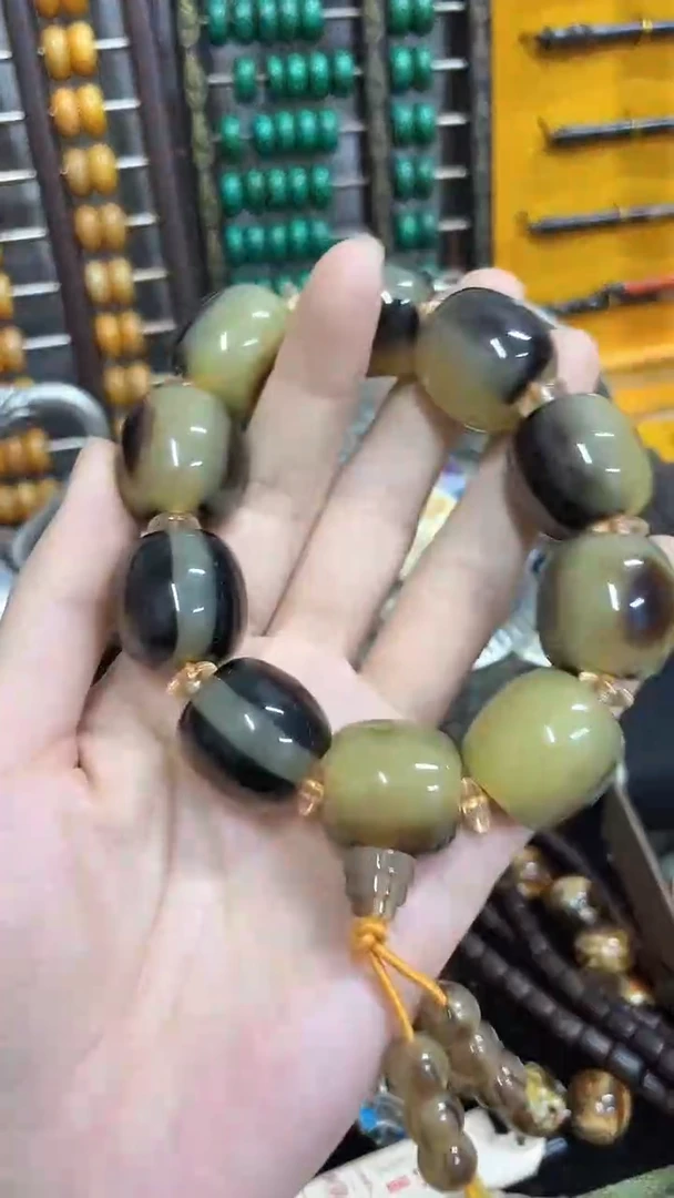 摆件主播推荐如图所示