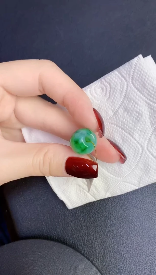 颈饰未镶嵌翡翠缅甸天然翡翠A货