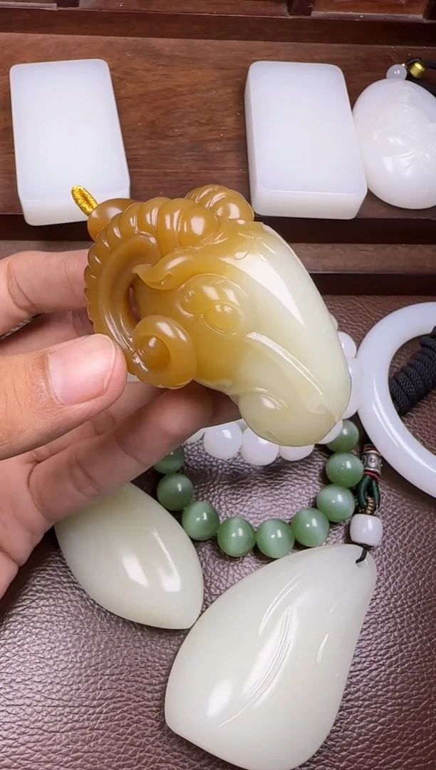 未镶嵌和田玉挂件和田玉羊头