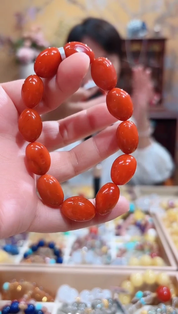 未镶嵌手串南红玛瑙设计款珠串