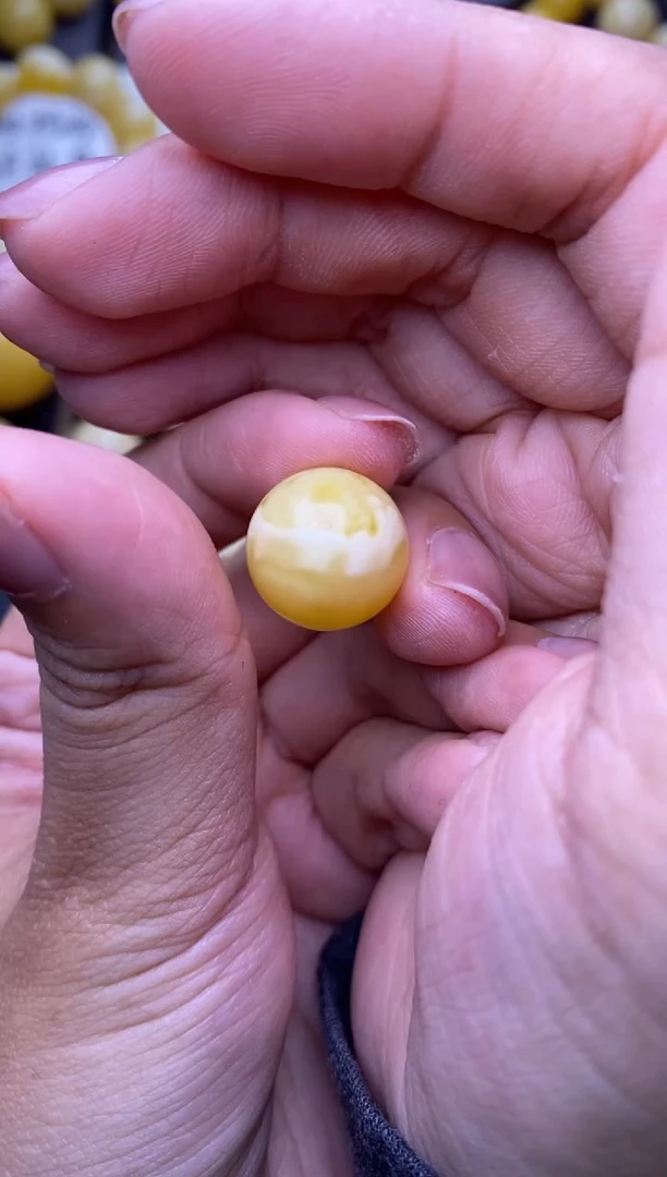 裸石琥珀未镶嵌大小姐珠宝93