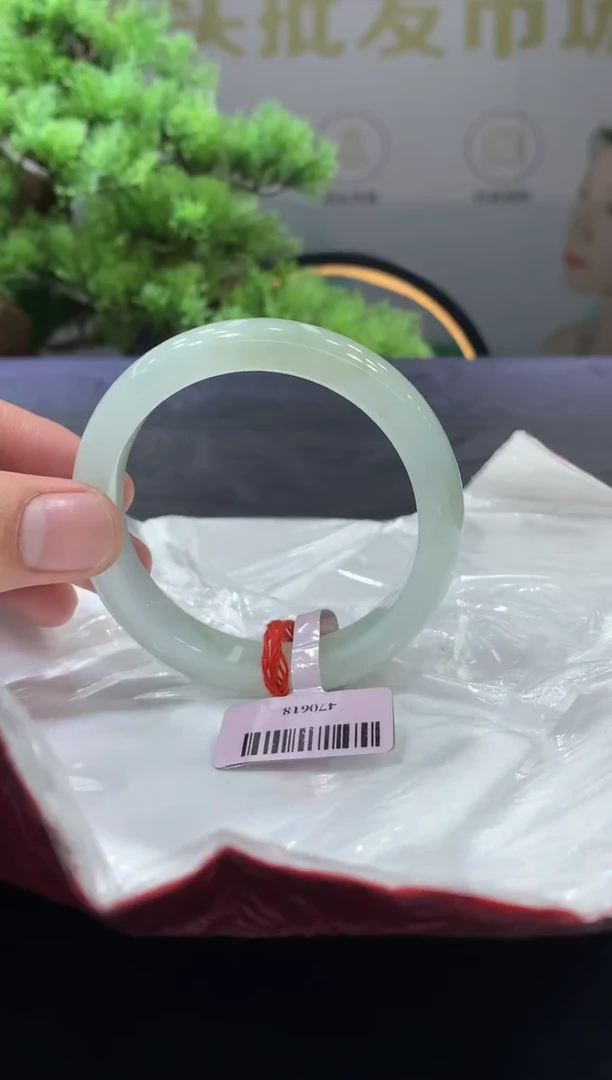 未镶嵌手镯翡翠翡翠手镯