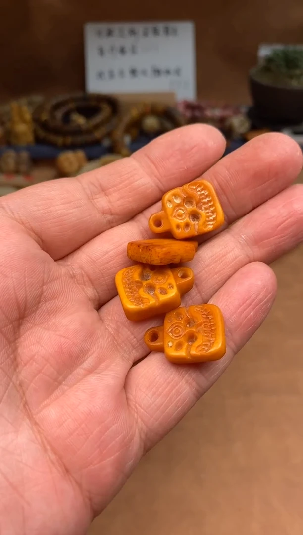 【闪购商品】牛骨其他P115-阿呆2个-有棕裂