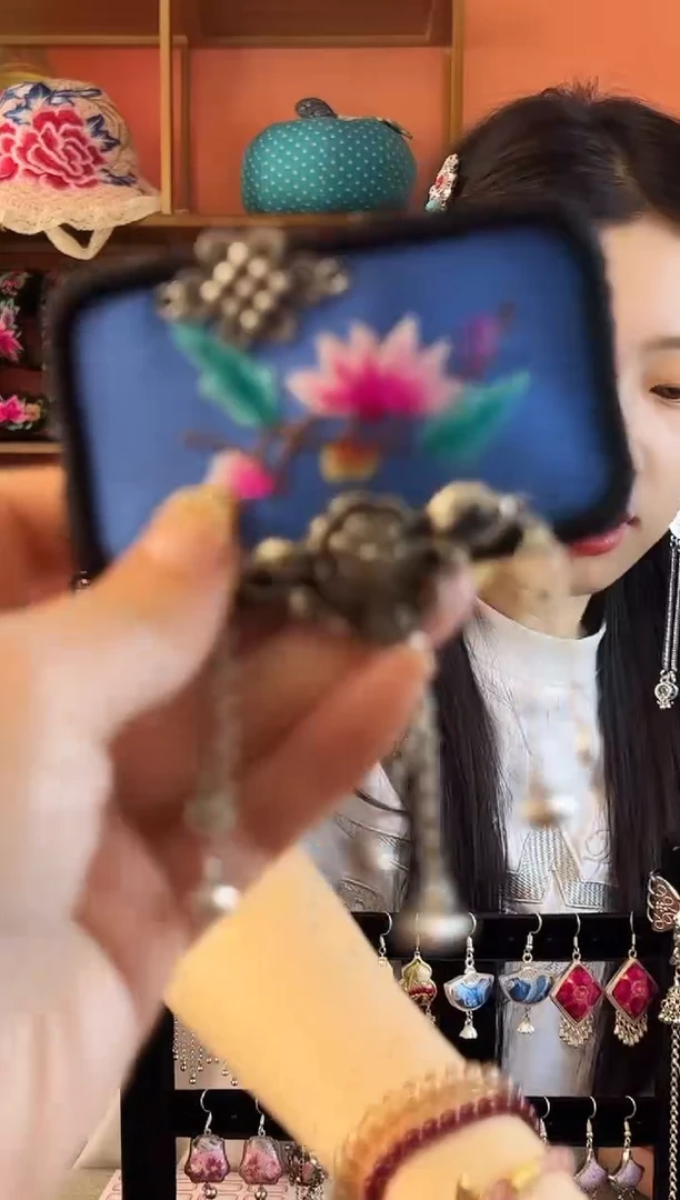 织绣艺枝独绣老绣饰品105