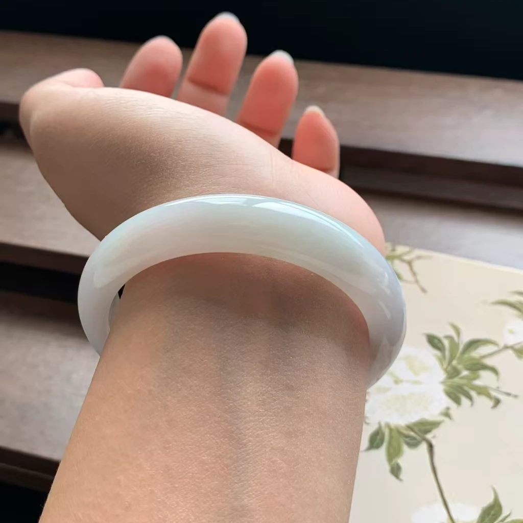 【王大气专属】天然翡翠手镯