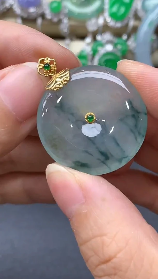 颈饰18K金镶嵌翡翠289-中国好珍宝