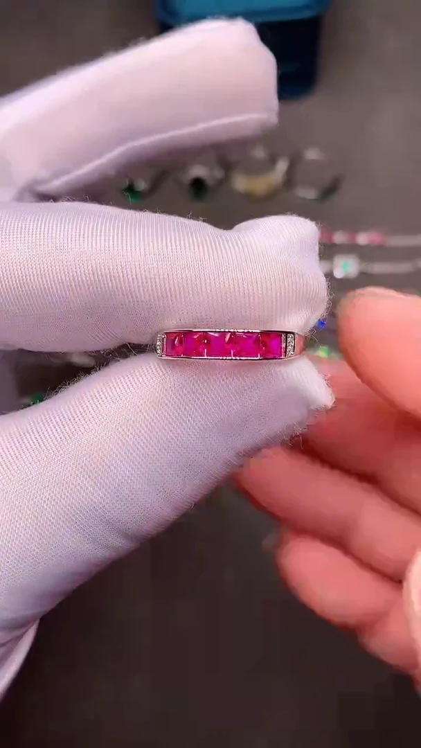 【闪购商品】红宝石戒指银S925镶嵌.........