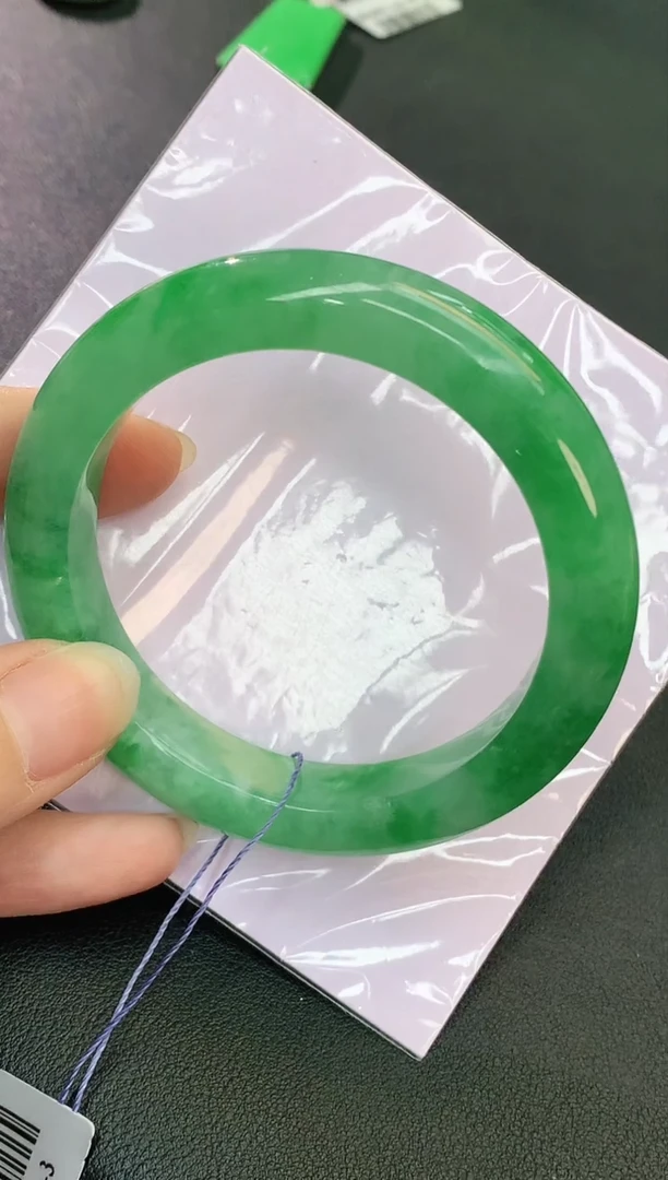 未镶嵌手镯翡翠心**简赠礼盒证书 珍珍