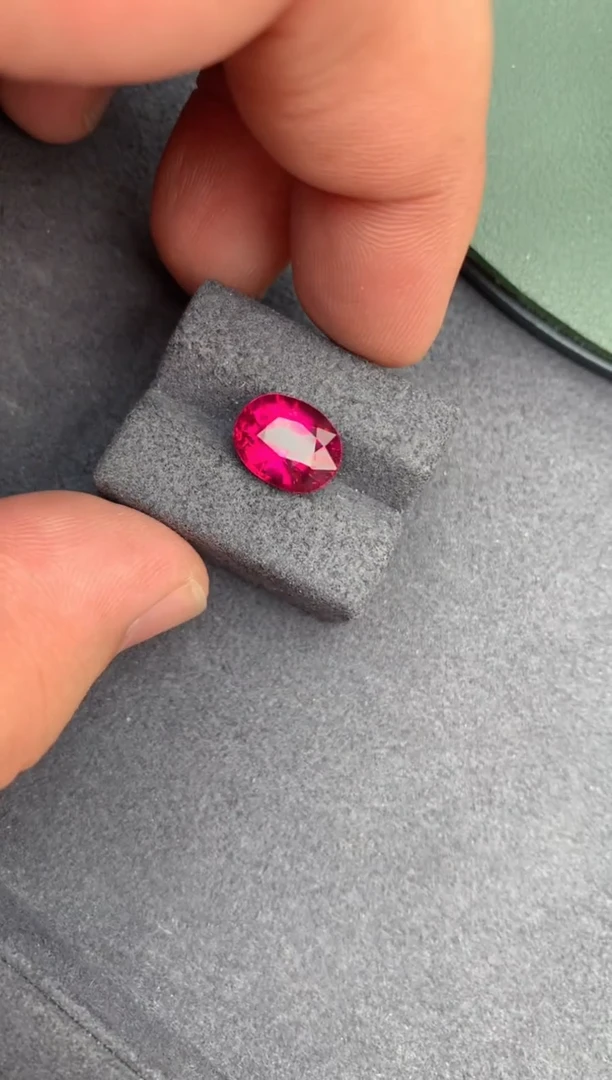 【闪购商品】碧玺裸石未镶嵌3.8ct卢比莱