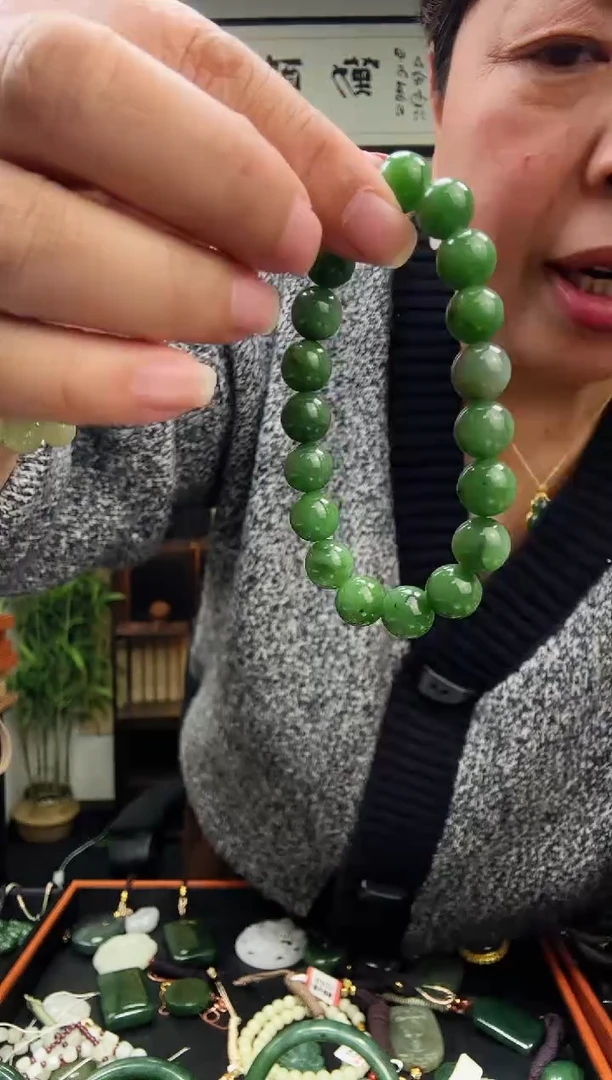 颈饰未镶嵌和田玉z124