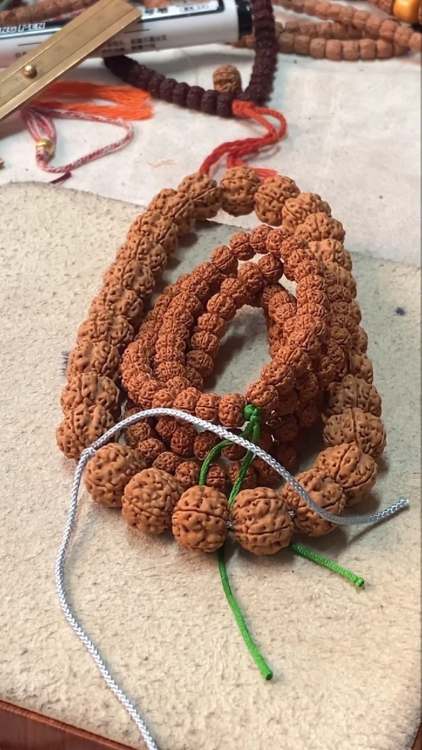 【闪购商品】金刚菩提吊坠28.888888888