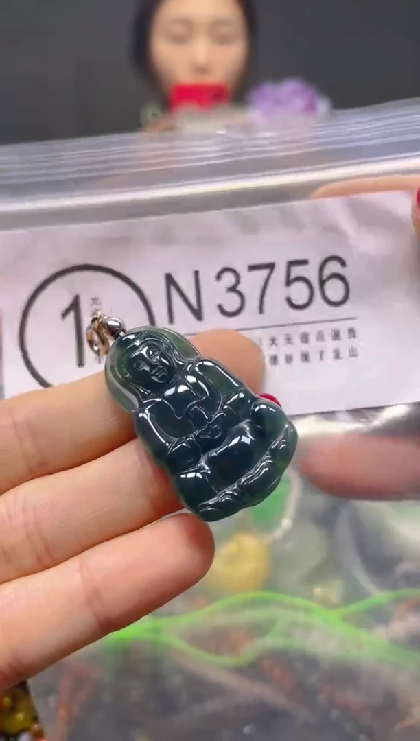 颈饰未镶嵌翡翠/N/翡翠A货，一件也是批发价