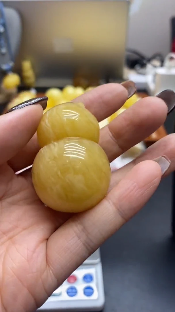 琥珀未镶嵌珠宝奇石479