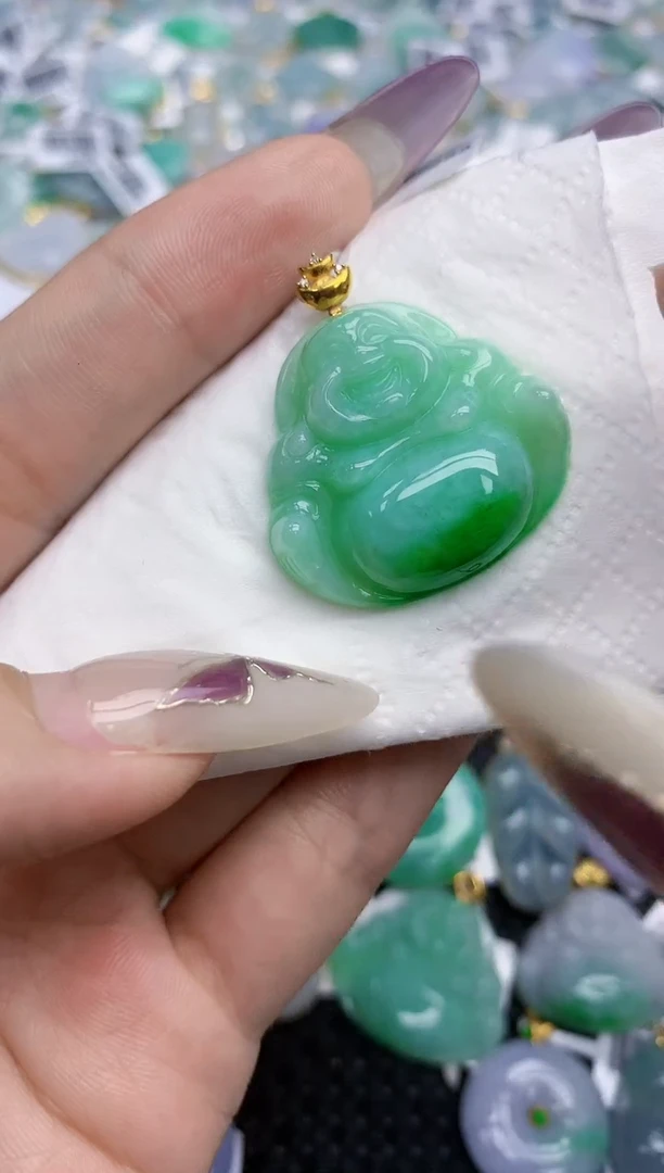 翡翠挂件18K金镶嵌377   天然翡翠A货