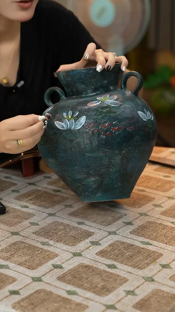 景德镇手工陶瓷花器【微瑕介意勿拍】+-