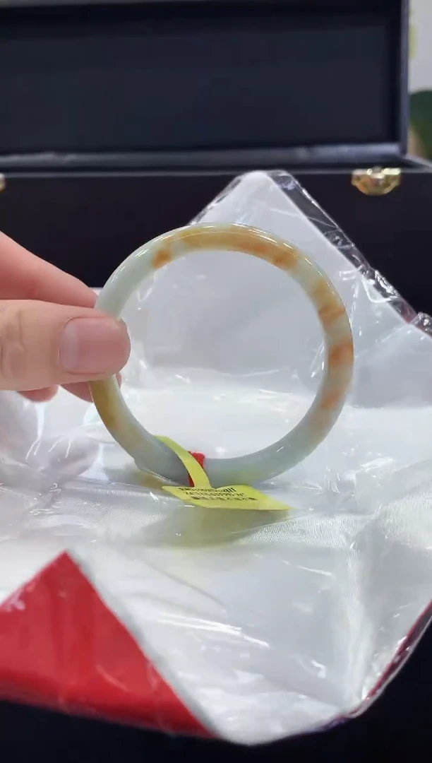 未镶嵌手镯翡翠翡翠手镯